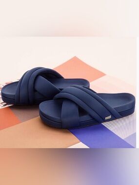 Commbi The Huggy Slide Sandals Comfort Slip-On Lightweight Casual Slide Sz 7